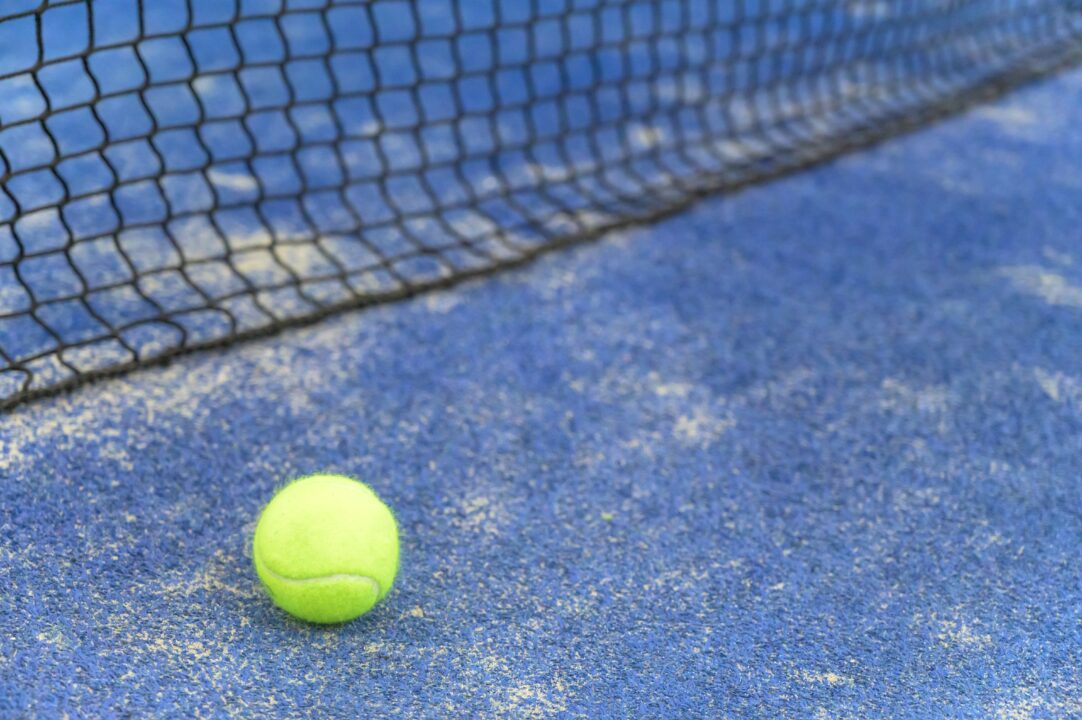 Pourquoi le padel séduit la génération Z : décryptage marketing